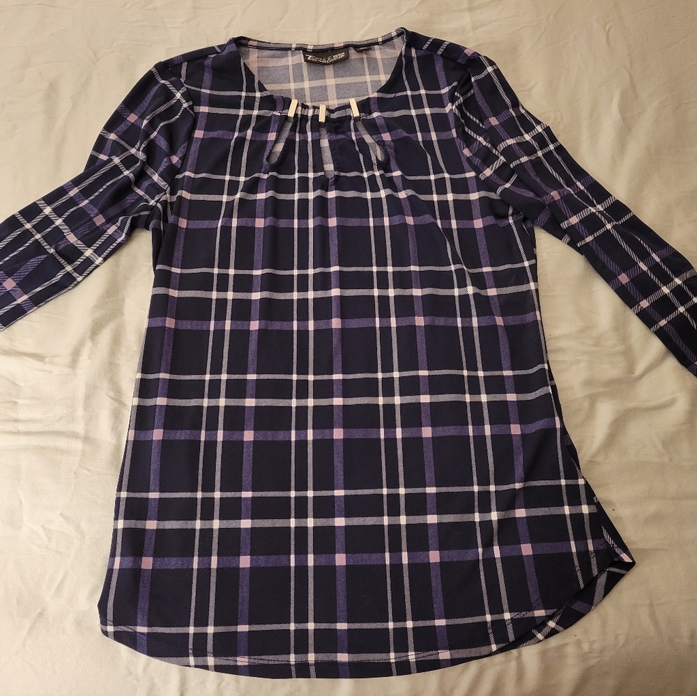 Blue & white checkered top XS